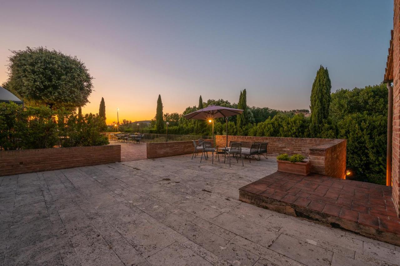 Hotel More Di Cuna Monteroni dʼArbia Kültér fotó