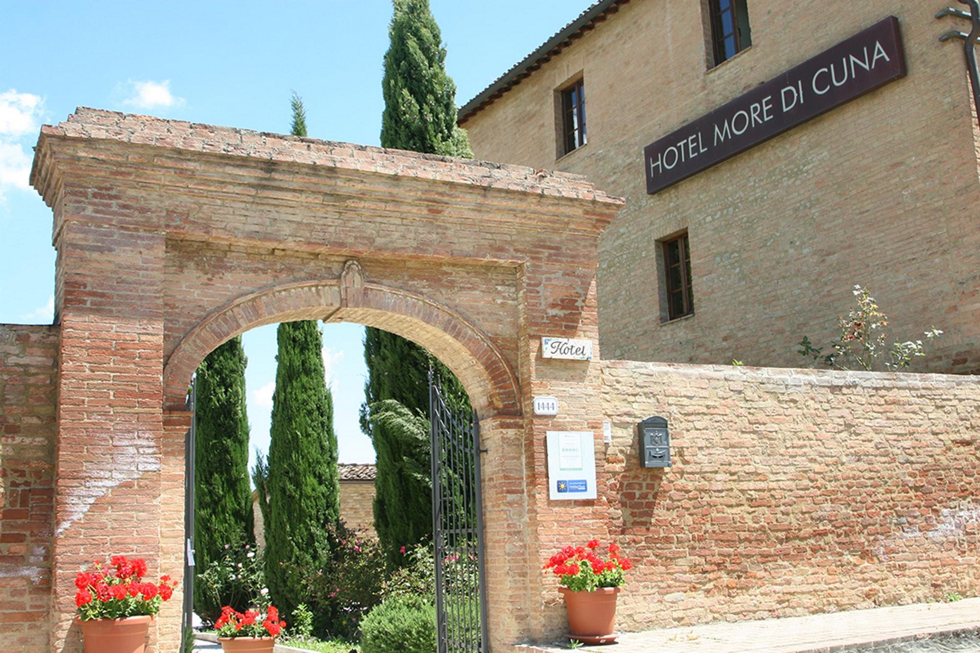 Hotel More Di Cuna Monteroni dʼArbia Kültér fotó