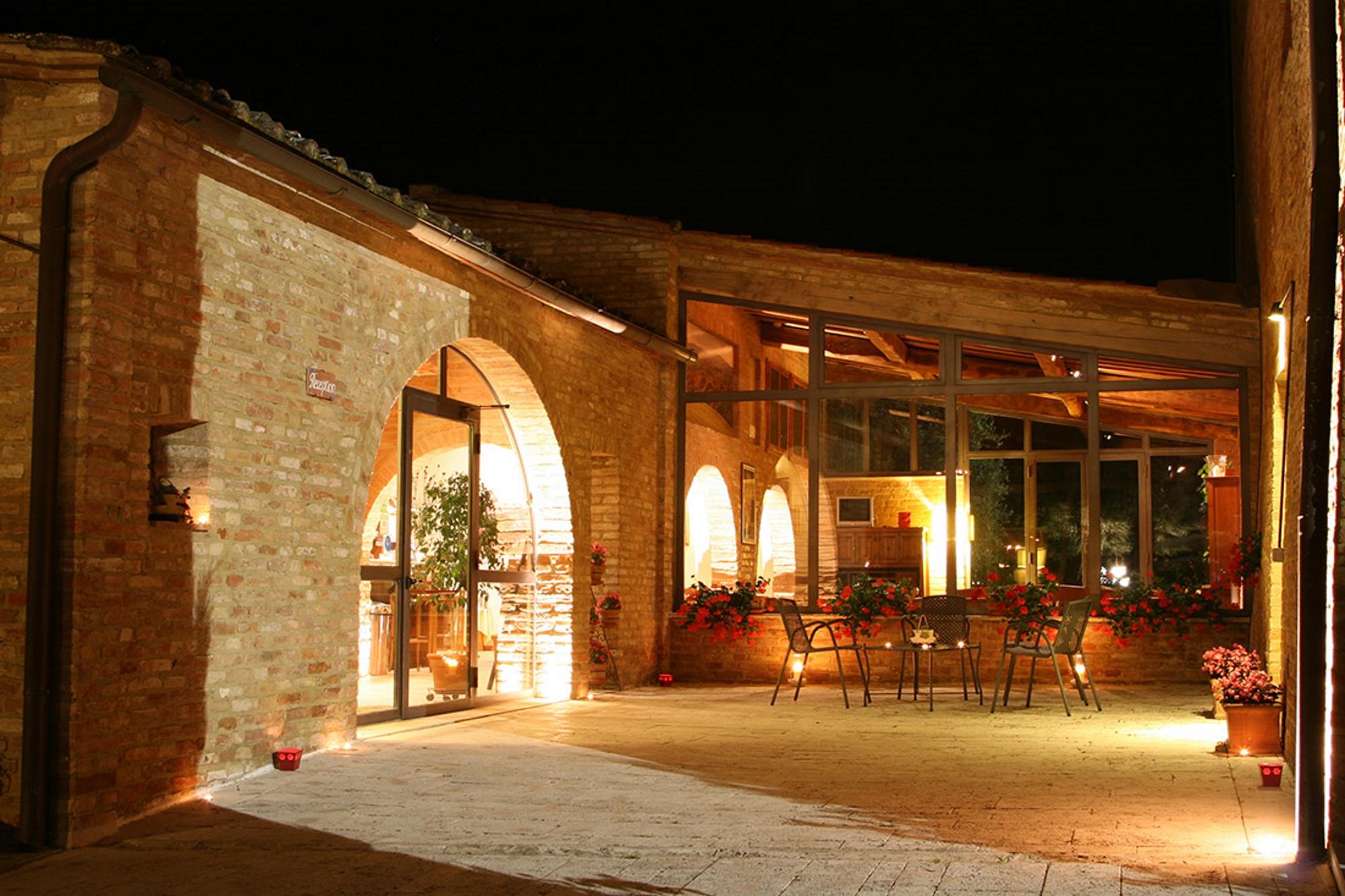 Hotel More Di Cuna Monteroni dʼArbia Kültér fotó