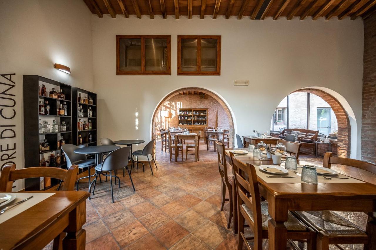 Hotel More Di Cuna Monteroni dʼArbia Kültér fotó