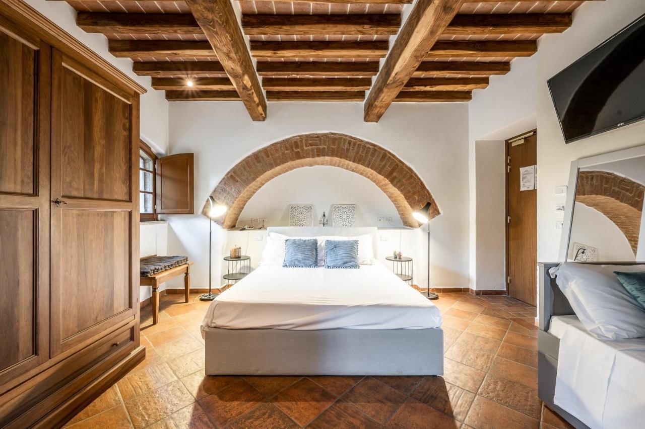 Hotel More Di Cuna Monteroni dʼArbia Kültér fotó