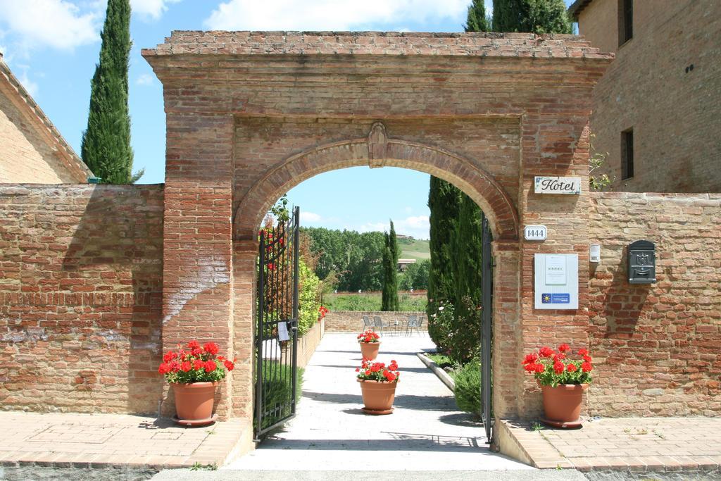 Hotel More Di Cuna Monteroni dʼArbia Kültér fotó